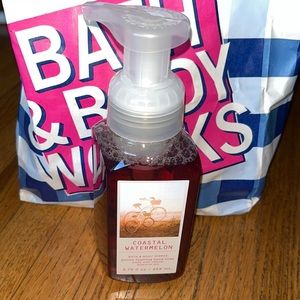 Bath&Body Coastal Watermelon Hand Soap